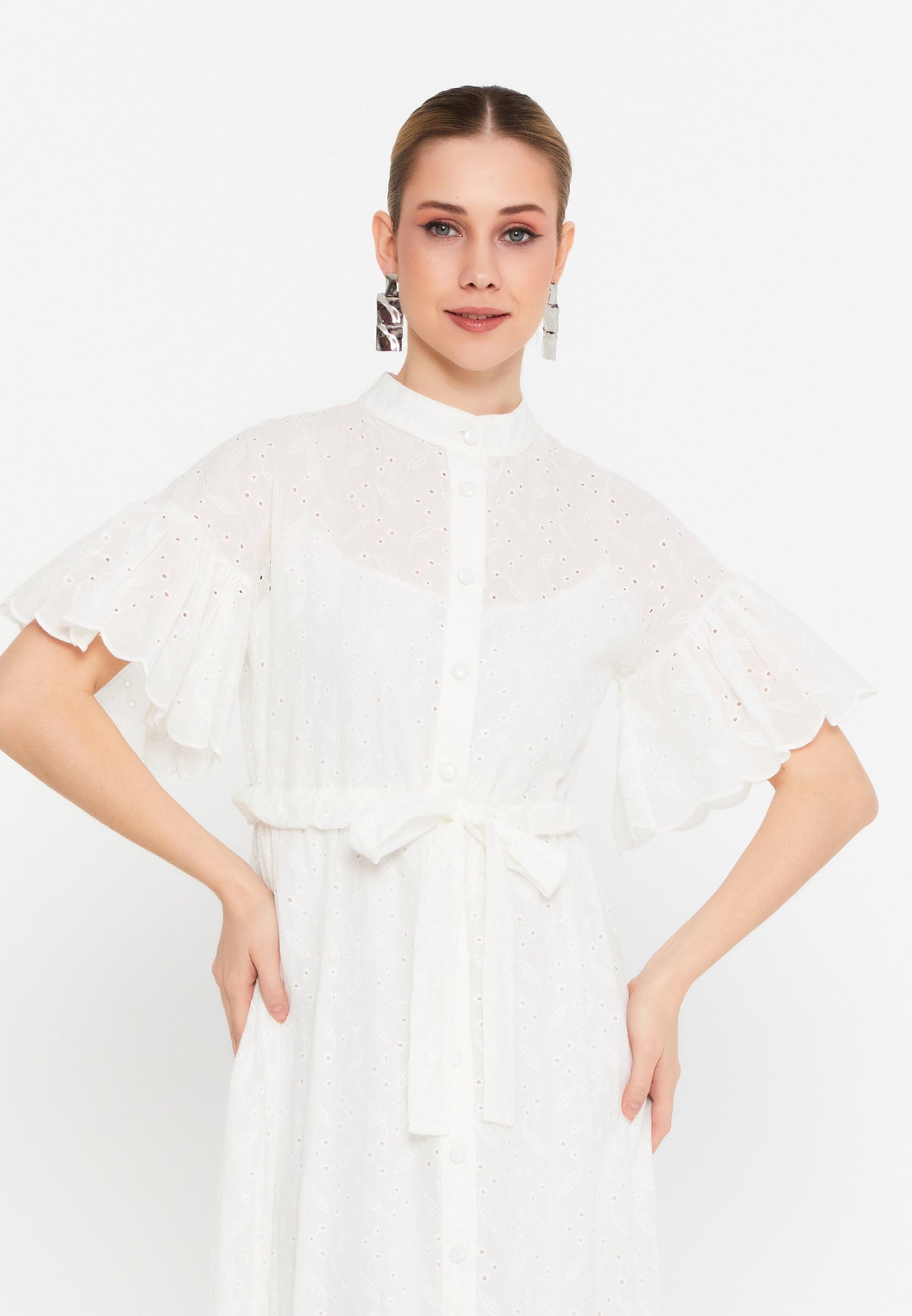 Short Sleeve Lace Midi Dress