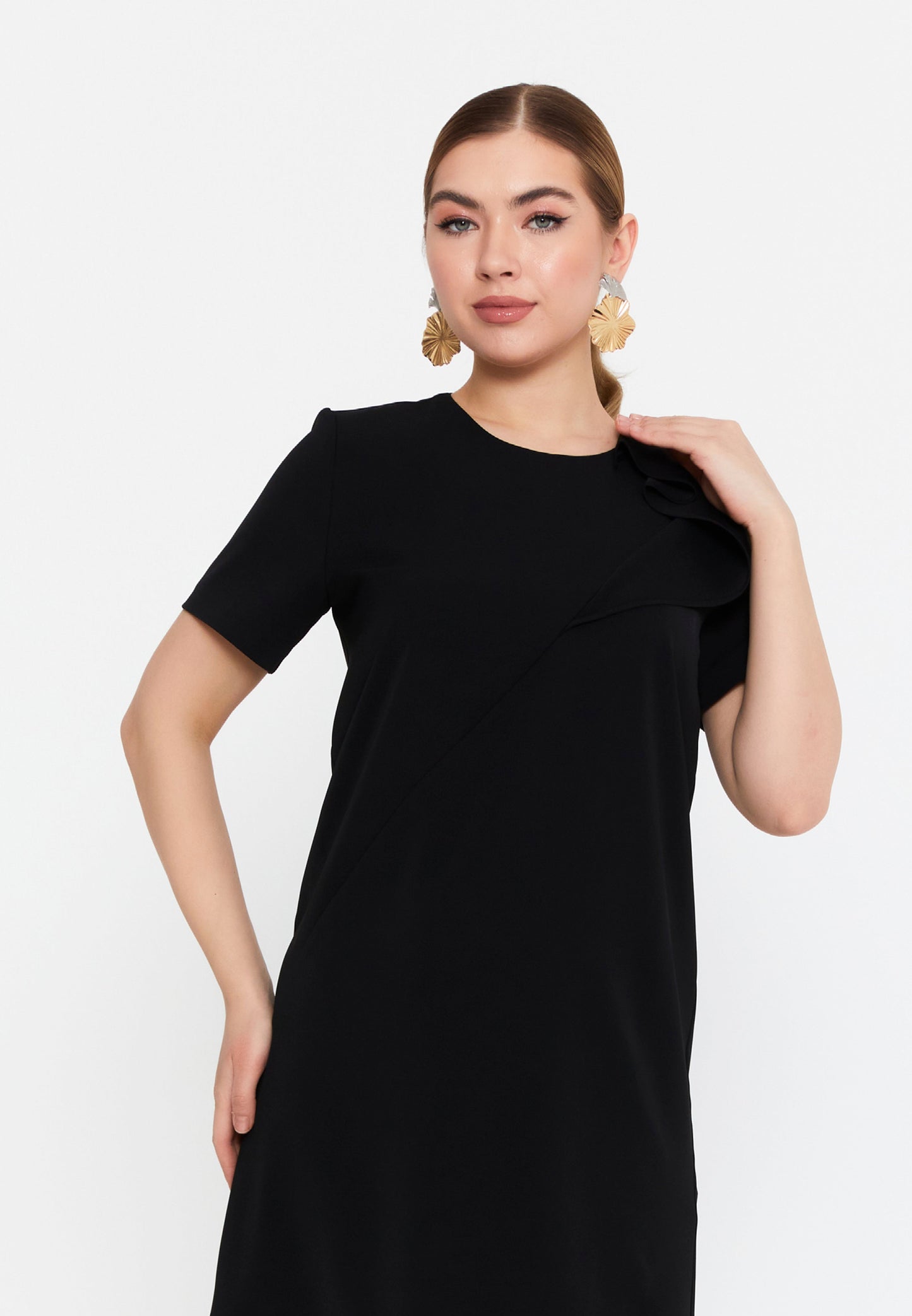 Short Sleeve Mini-Length Column Dress