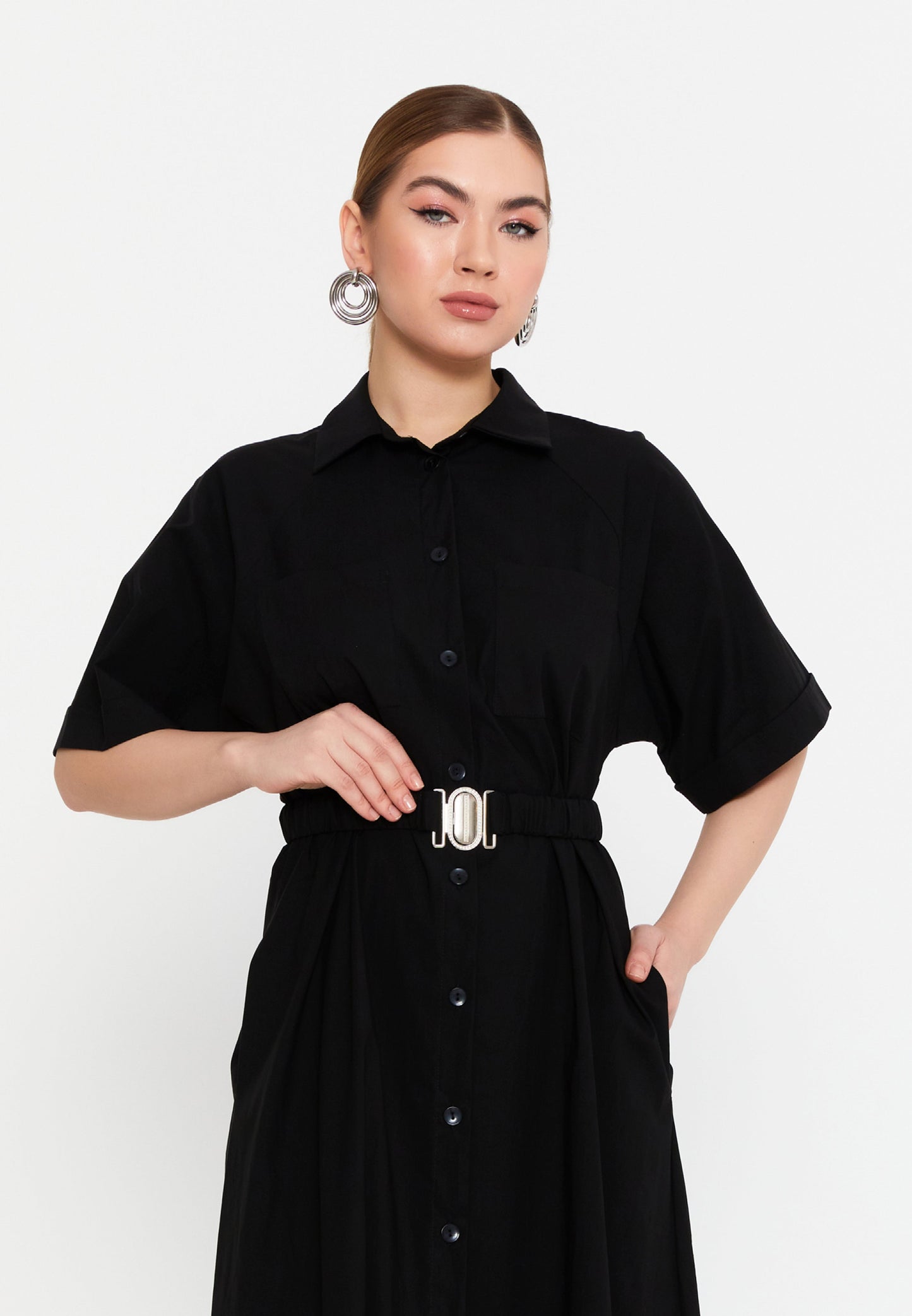 Elegant Short Sleeve Midi Dress