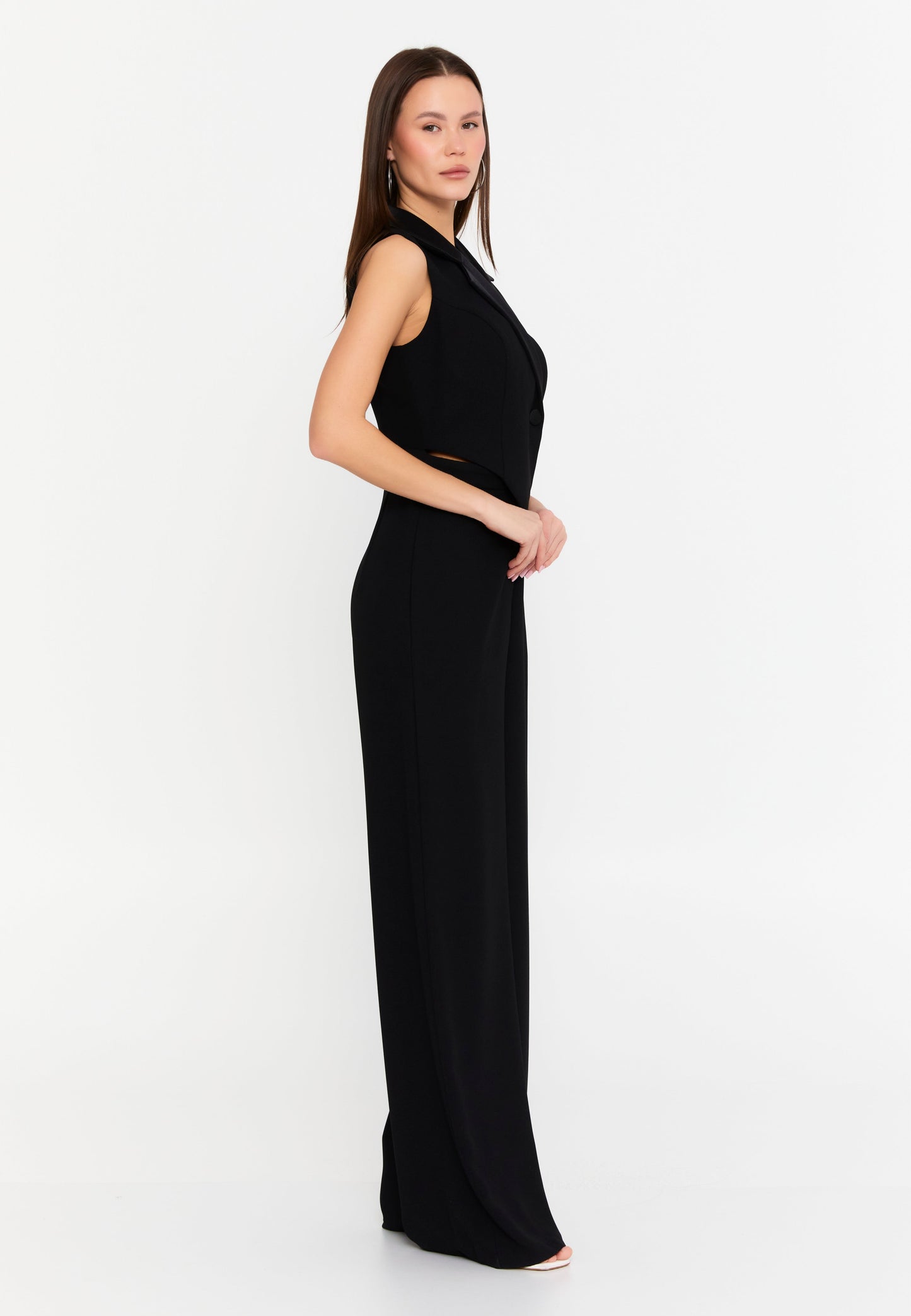 Sleeveless Classic Jumpsuit